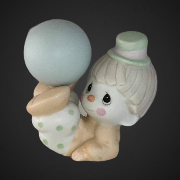 Enesco 1984 Samuel Butcher Clown Precious Moments Little Boy Clown Ball 3”T - Picture 1 of 5